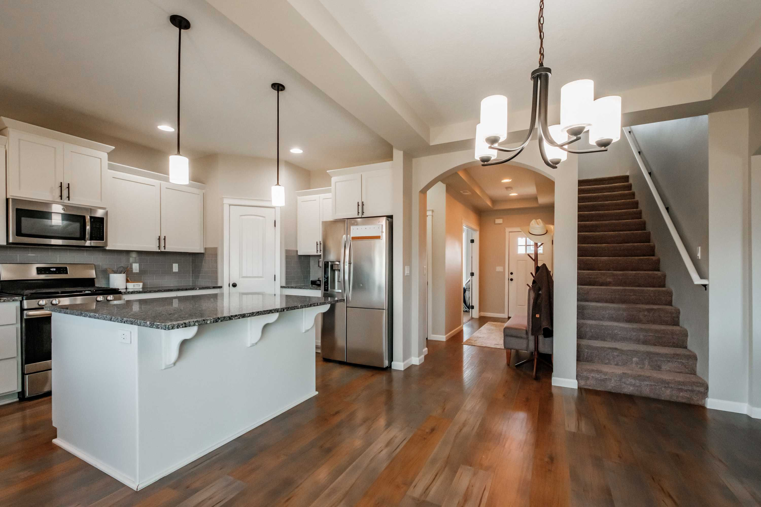 2403 Northeast Summit Drive, Albany, OR, USA, 97321 - Thumbnail 3