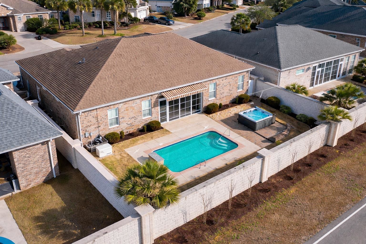 421 Waterfall Cir Little River, SC 29566 - Thumbnail 3