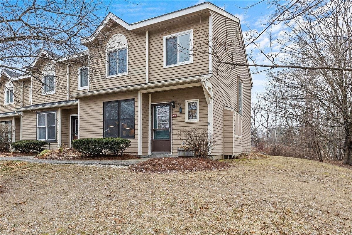 J20 Stonehedge Dr South Burlington, VT 05403 - Thumbnail 3