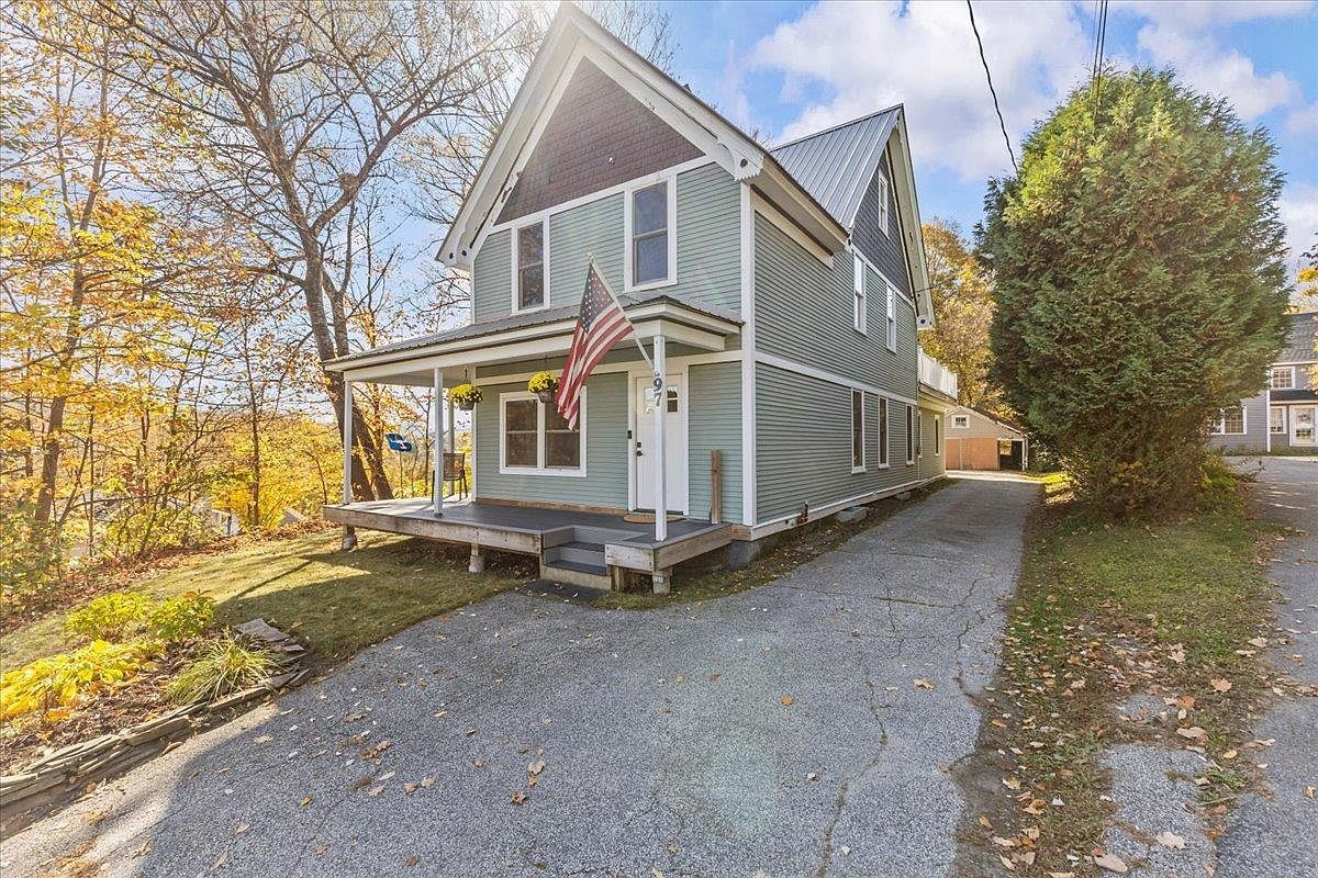 97 Perrin St Barre, VT 05641 - Thumbnail 3