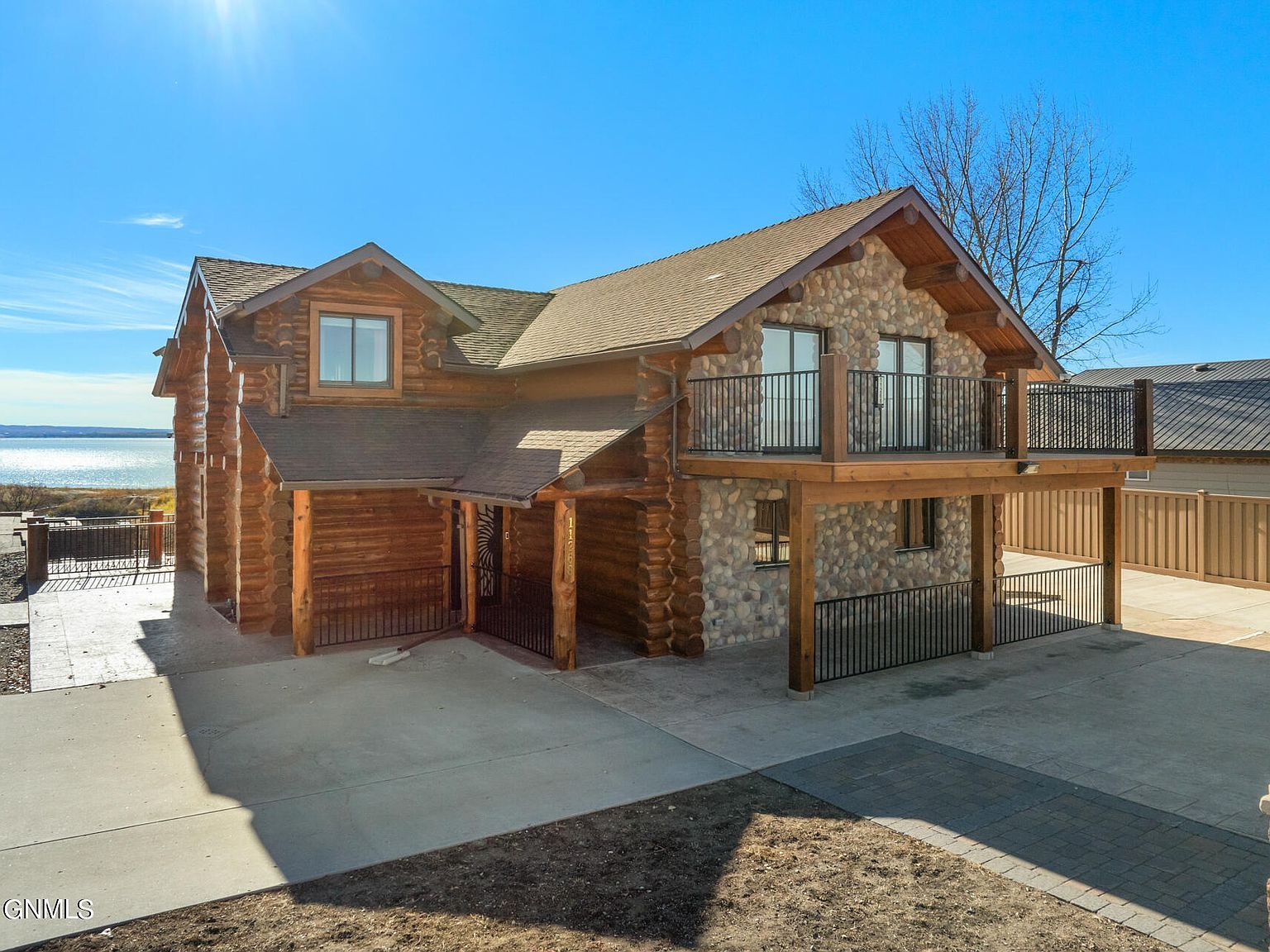 11268 Keys Cove Loop Ray, ND 58849 - Thumbnail 3