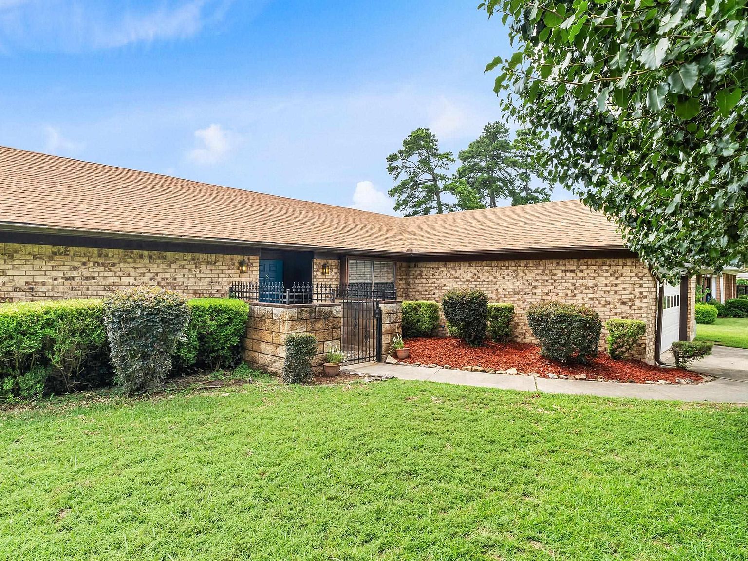 3 Autumn Cir Wake Village, TX 75501 - Thumbnail 3