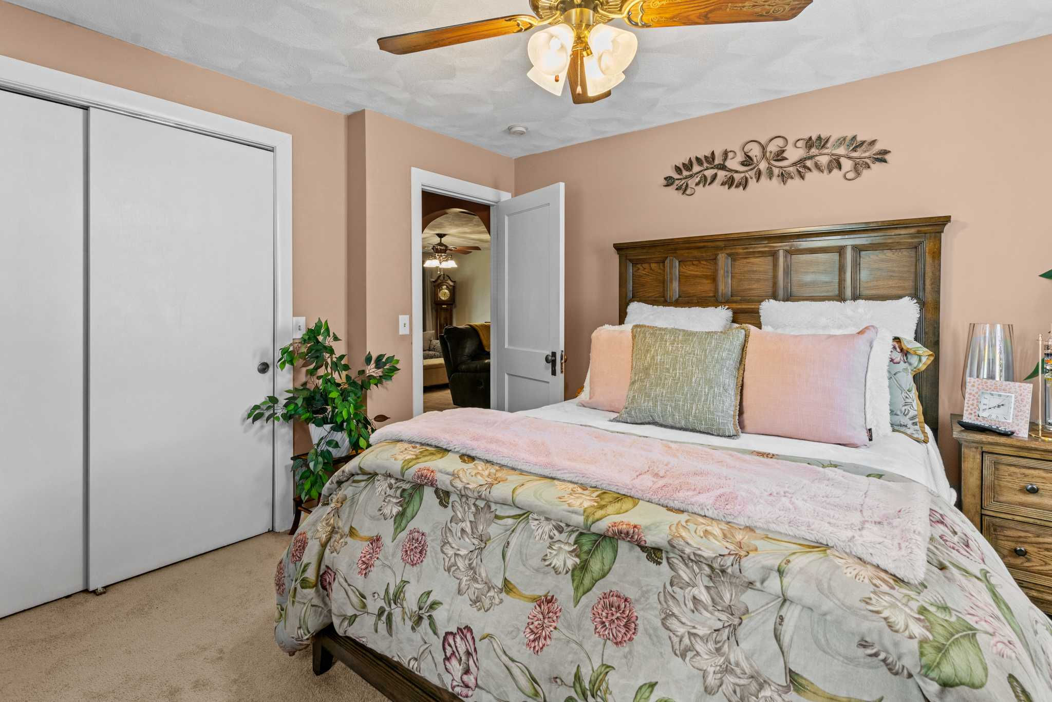 60 Biltmore Avenue, Cumberland, RI, USA, 2864 - Thumbnail 3