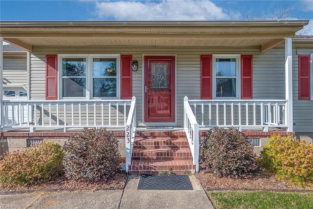 223 Louise Dr Newport News, VA 23601 - Thumbnail 3