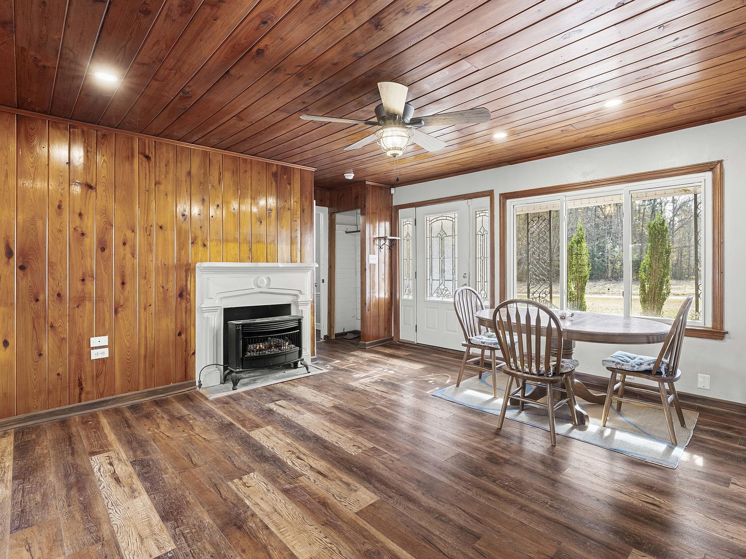 215 Old Stancil Rd Kenly, NC 27542 - Thumbnail 3