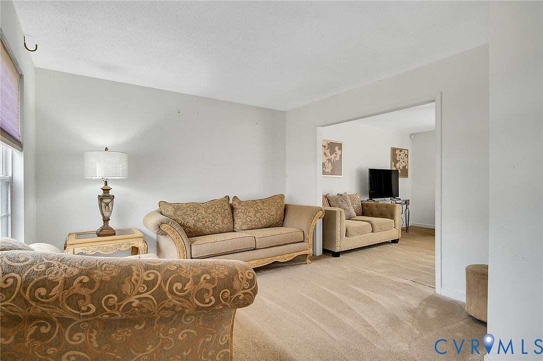 704 Hallwood Farms Dr Richmond, VA 23223 - Thumbnail 3