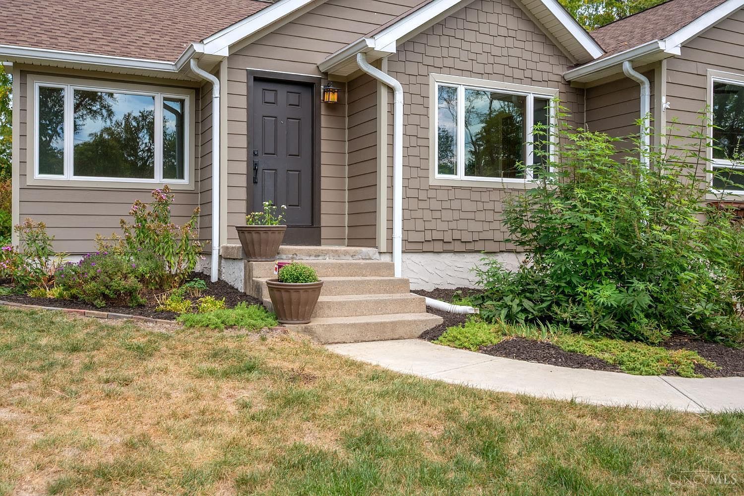 1306 W Loveland Ave Loveland, OH 45140 - Thumbnail 3