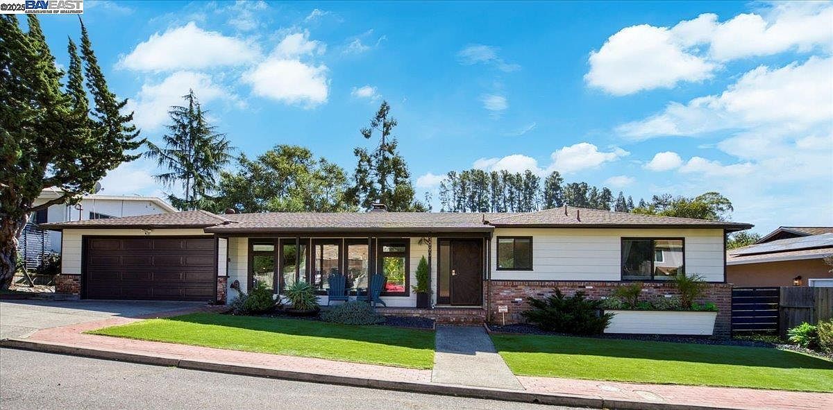 3990 Fairway Ave Oakland, CA 94605 - Thumbnail 3