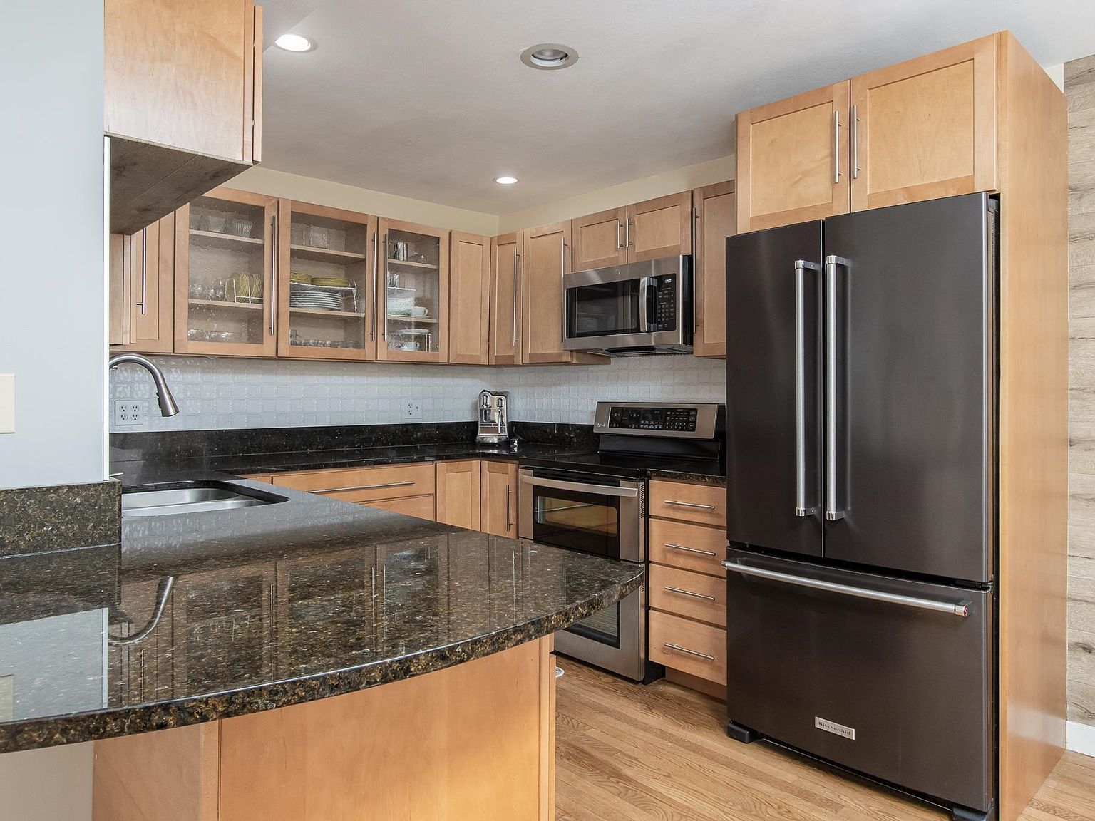 196 Water St STE 18 Exeter, NH 03833 - Thumbnail 3