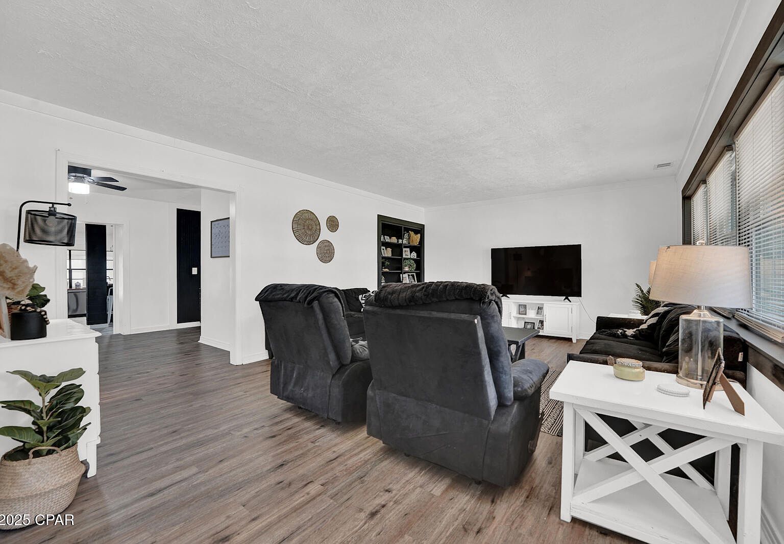 1428 Parkway Dr Panama City, FL 32404 - Thumbnail 3