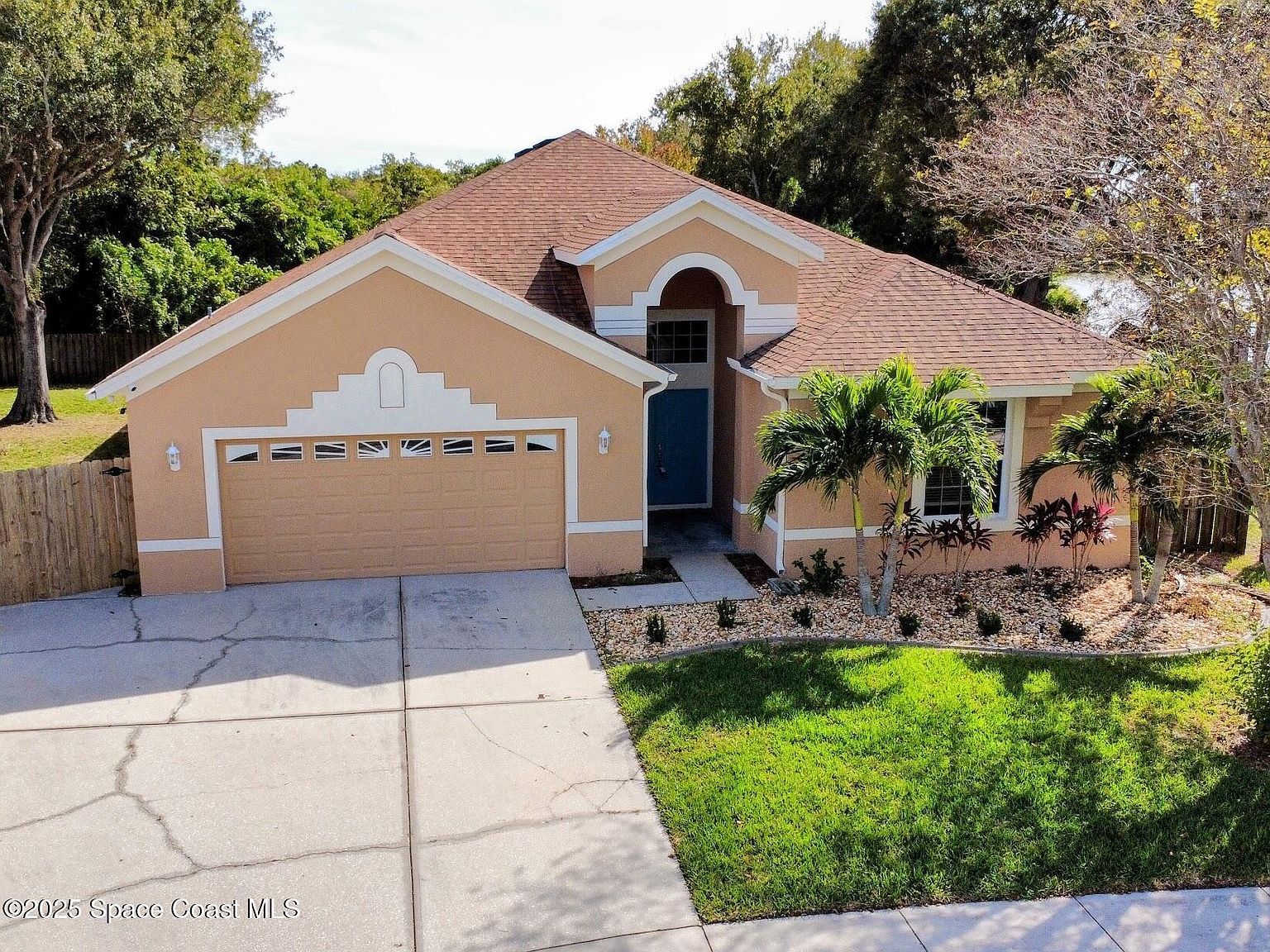 1451 Grand Cayman Dr Merritt Island, FL 32952 - Thumbnail 3