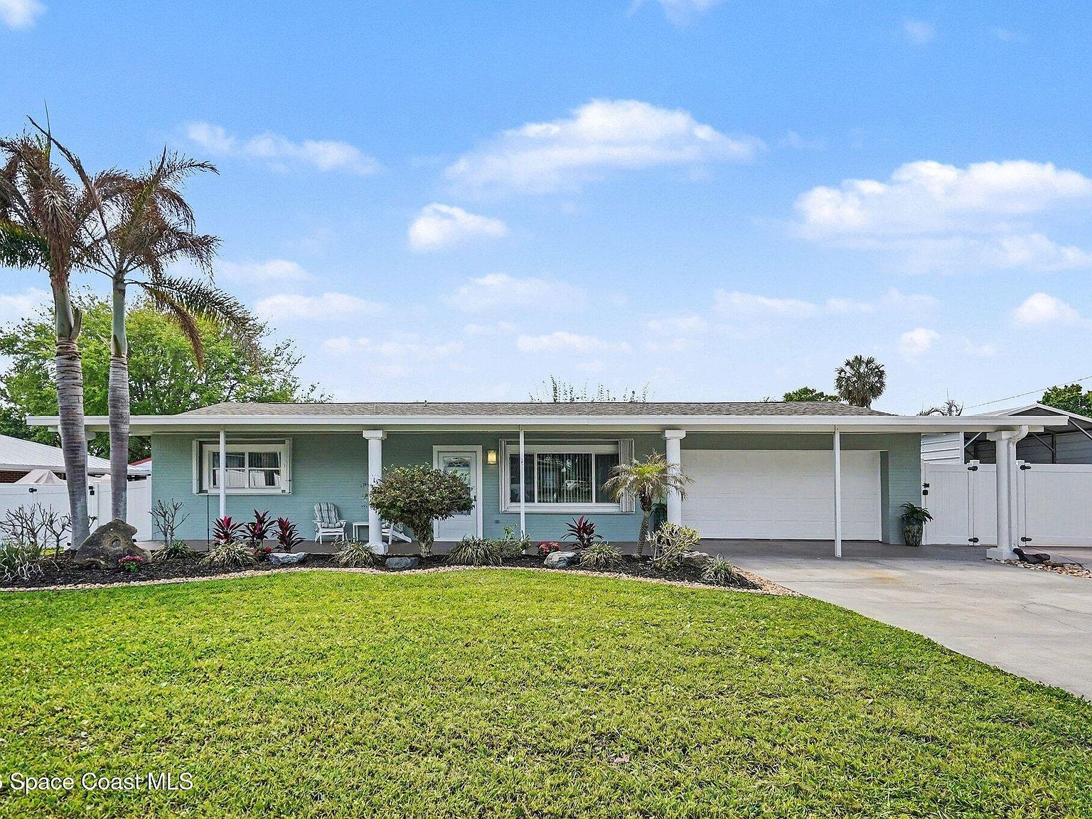 284 Thomas Barbour Dr Melbourne, FL 32935 - Thumbnail 3