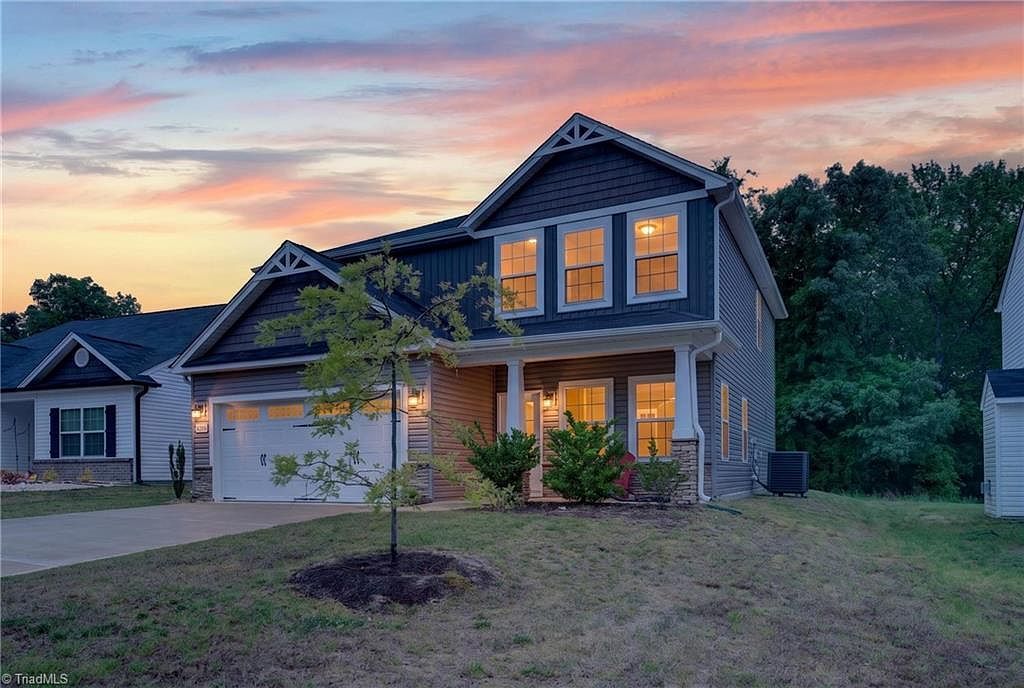 4220 Canter Creek Ln High Point, NC 27262 - Thumbnail 3