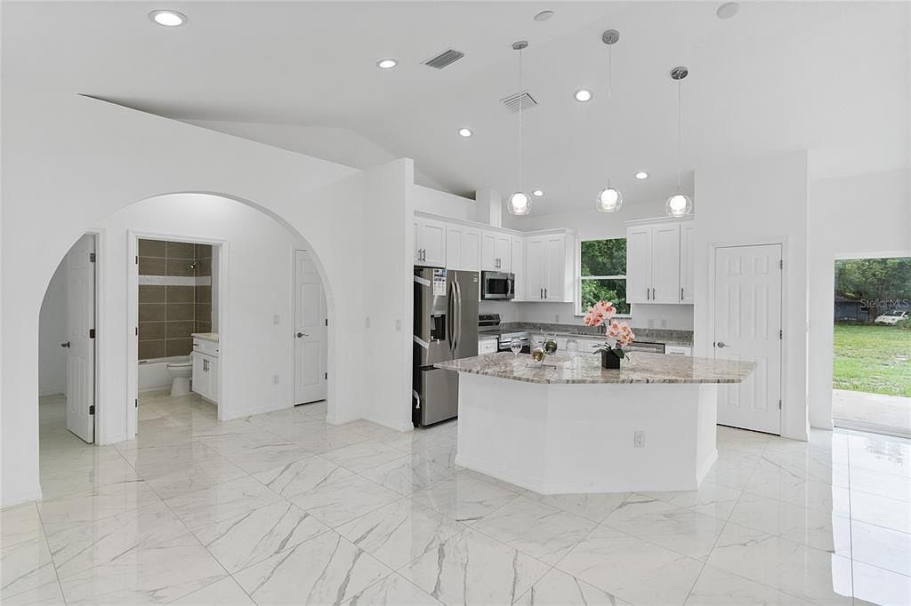 17279 Peggy Ave Mount Dora, FL 32757 - Thumbnail 3