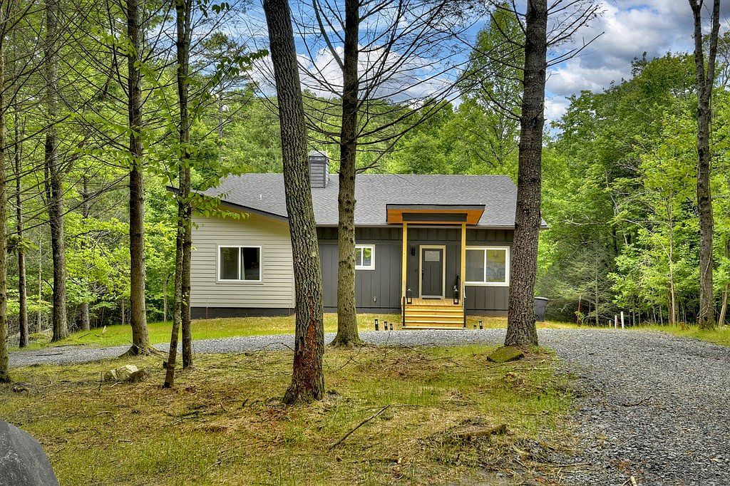 1421 Kelly Ridge Dr Blue Ridge, GA 30513 - Thumbnail 3