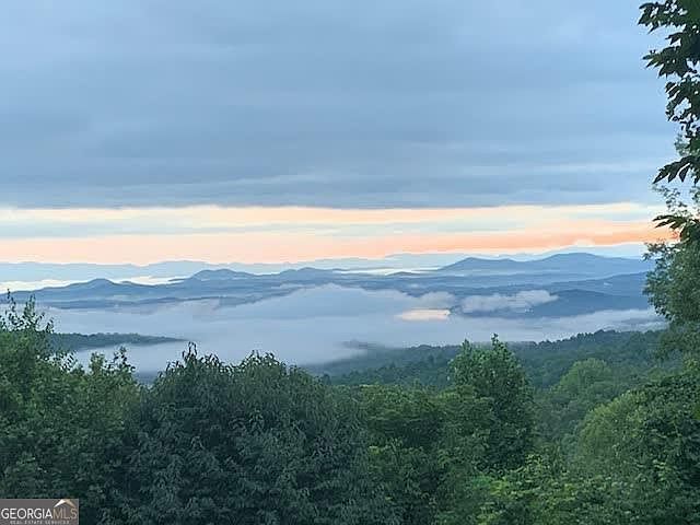 304 Ridge Cir Blue Ridge, GA 30513 - Thumbnail 3