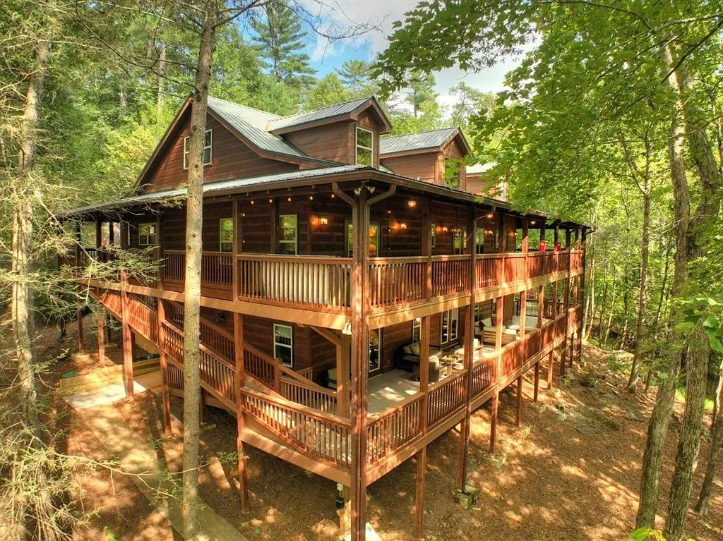 390 Twin Creeks Blue Ridge, GA 30513 - Thumbnail 3