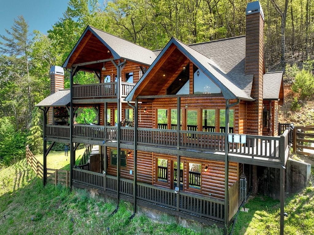 459 Quail Ridge Rd Blue Ridge, GA 30513 - Thumbnail 3
