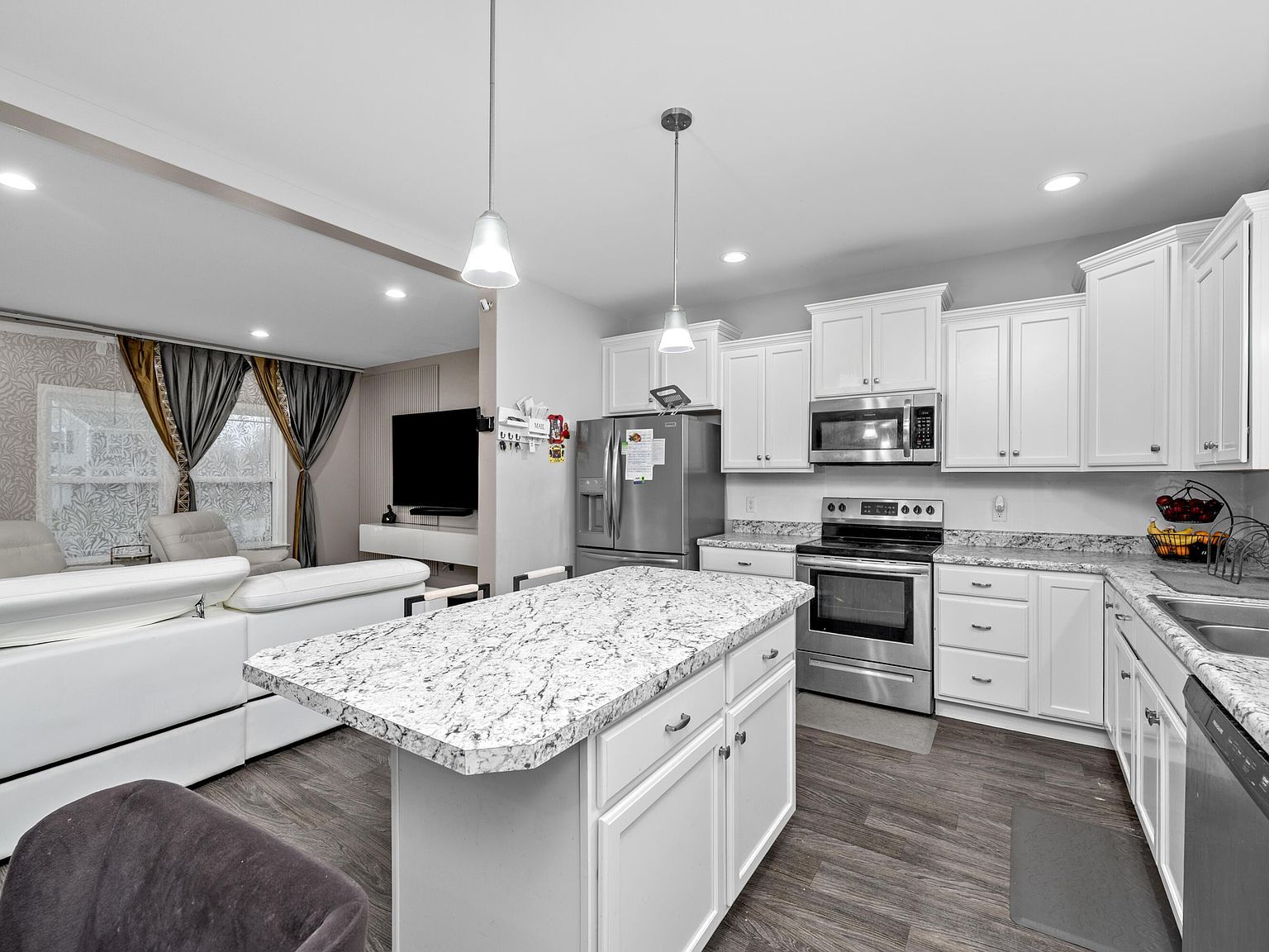 1804 Patton Dr Hebron, KY 41048 - Thumbnail 3