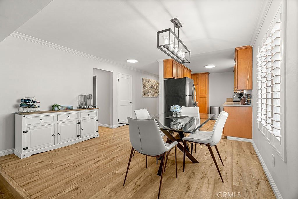 1321 Beryl St Unit 101 Redondo Beach, CA 90277 - Thumbnail 3