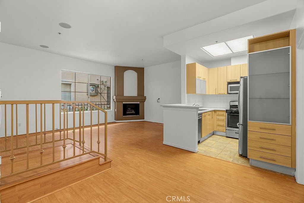 7037 La Tijera Blvd APT C102 Los Angeles, CA 90045 - Thumbnail 3