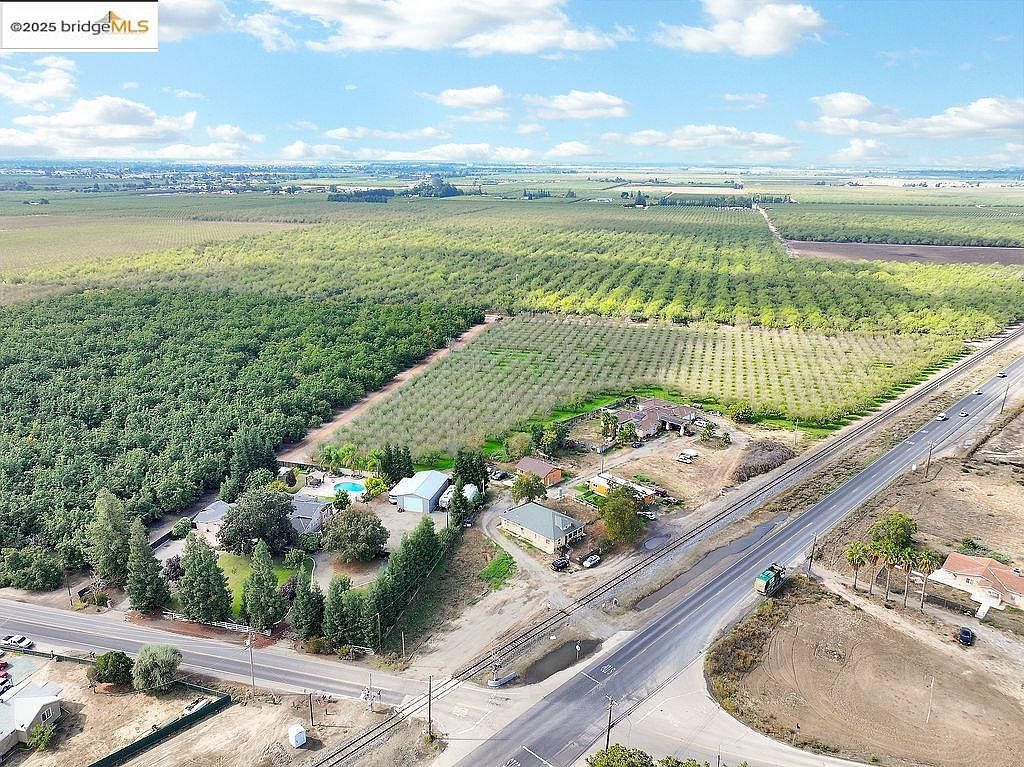 8190 E French Camp Rd Manteca, CA 95336 - Thumbnail 3