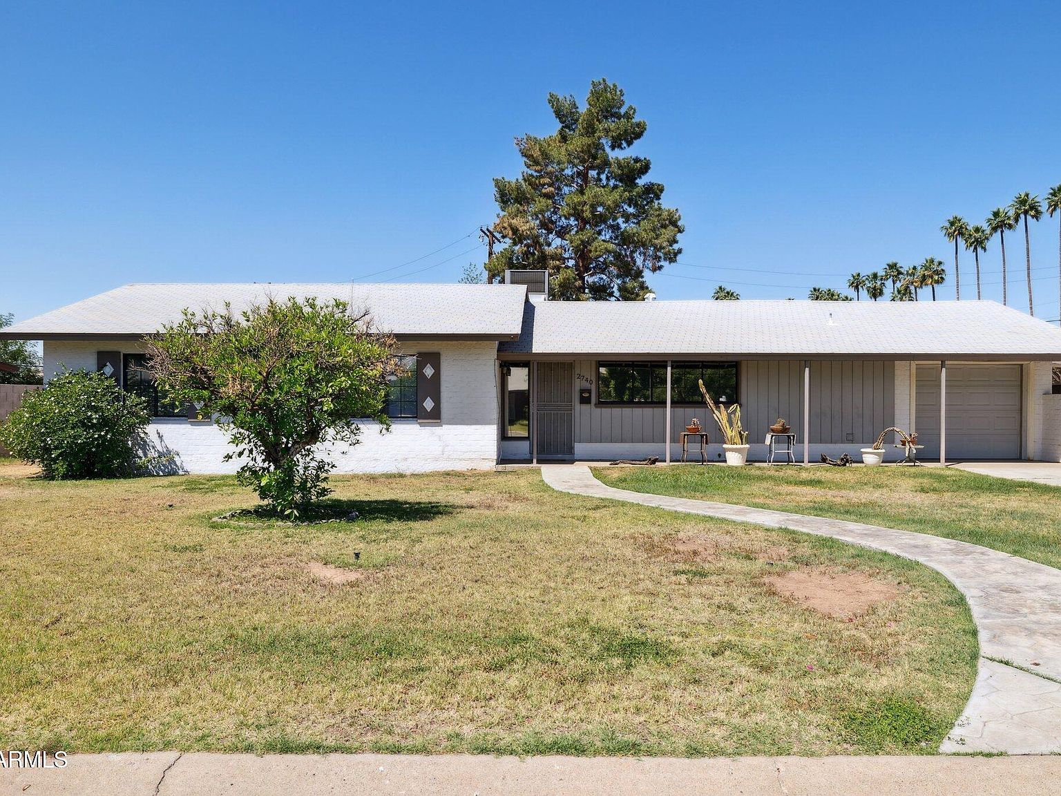 2740 N 21st Dr Phoenix, AZ 85009 - Thumbnail 3