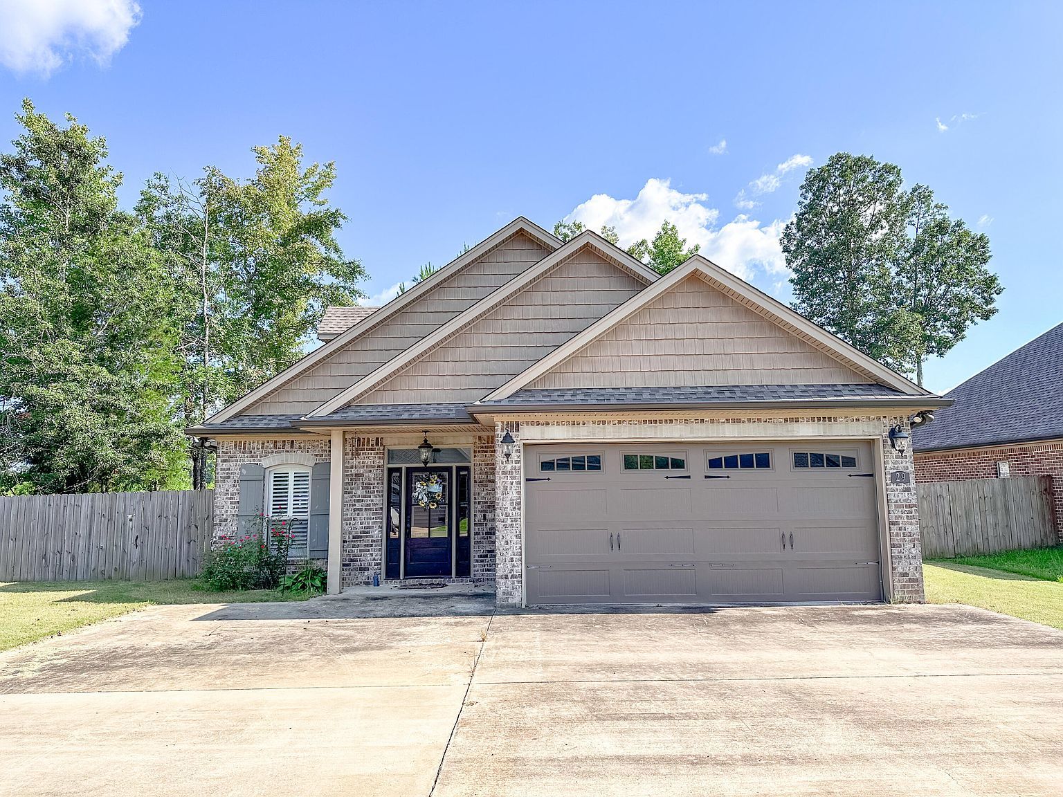 29 Regent Ln Columbus, MS 39705 - Thumbnail 3