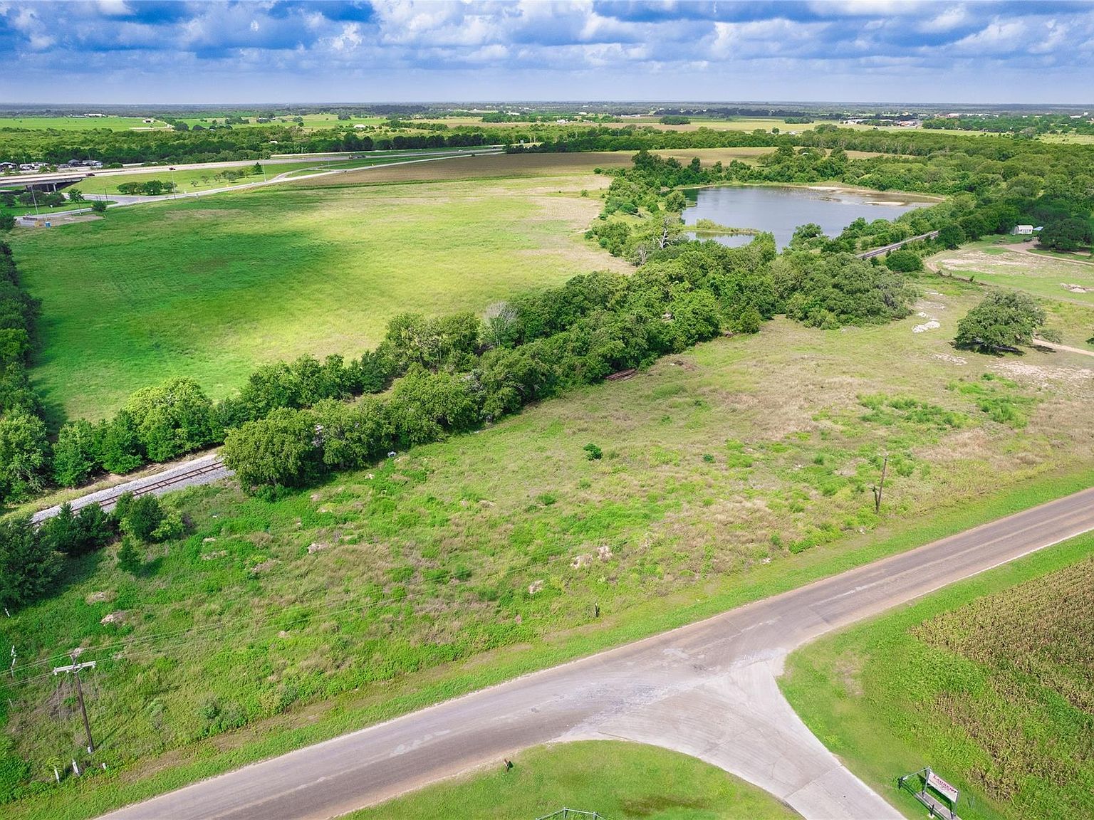 2441 Old Plum Hwy La Grange, TX 78945 - Thumbnail 3