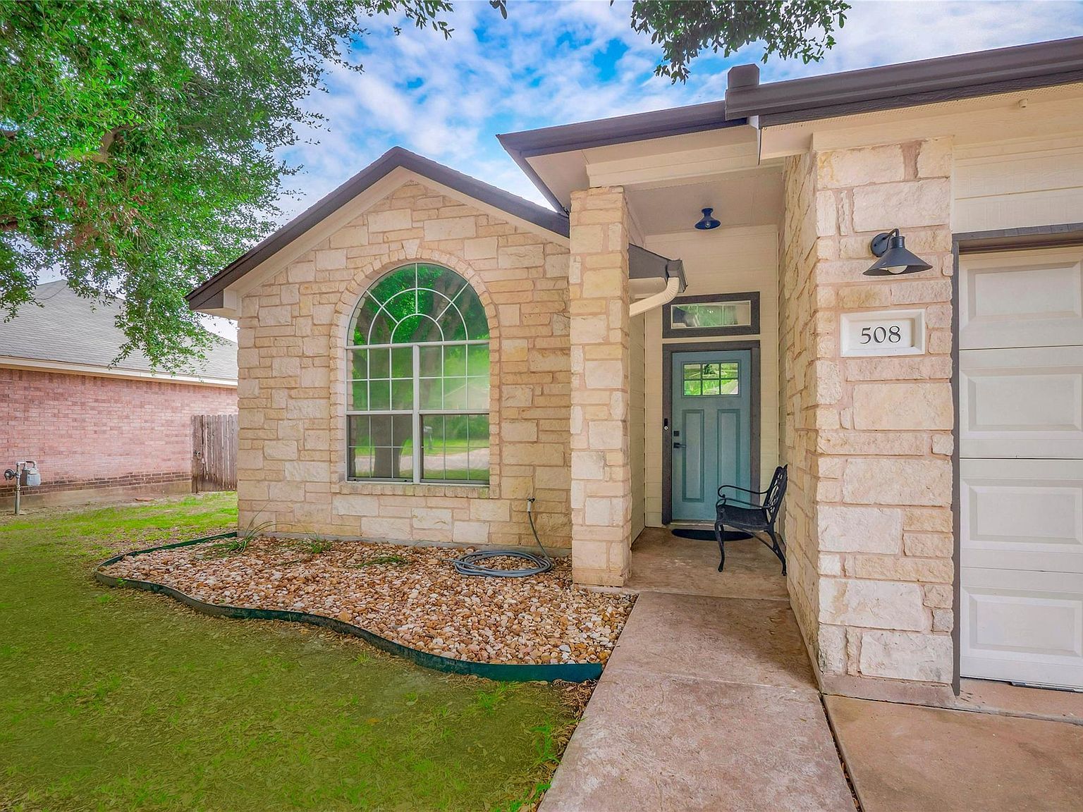 508 Lydia Ln Thrall, TX 76578 - Thumbnail 3