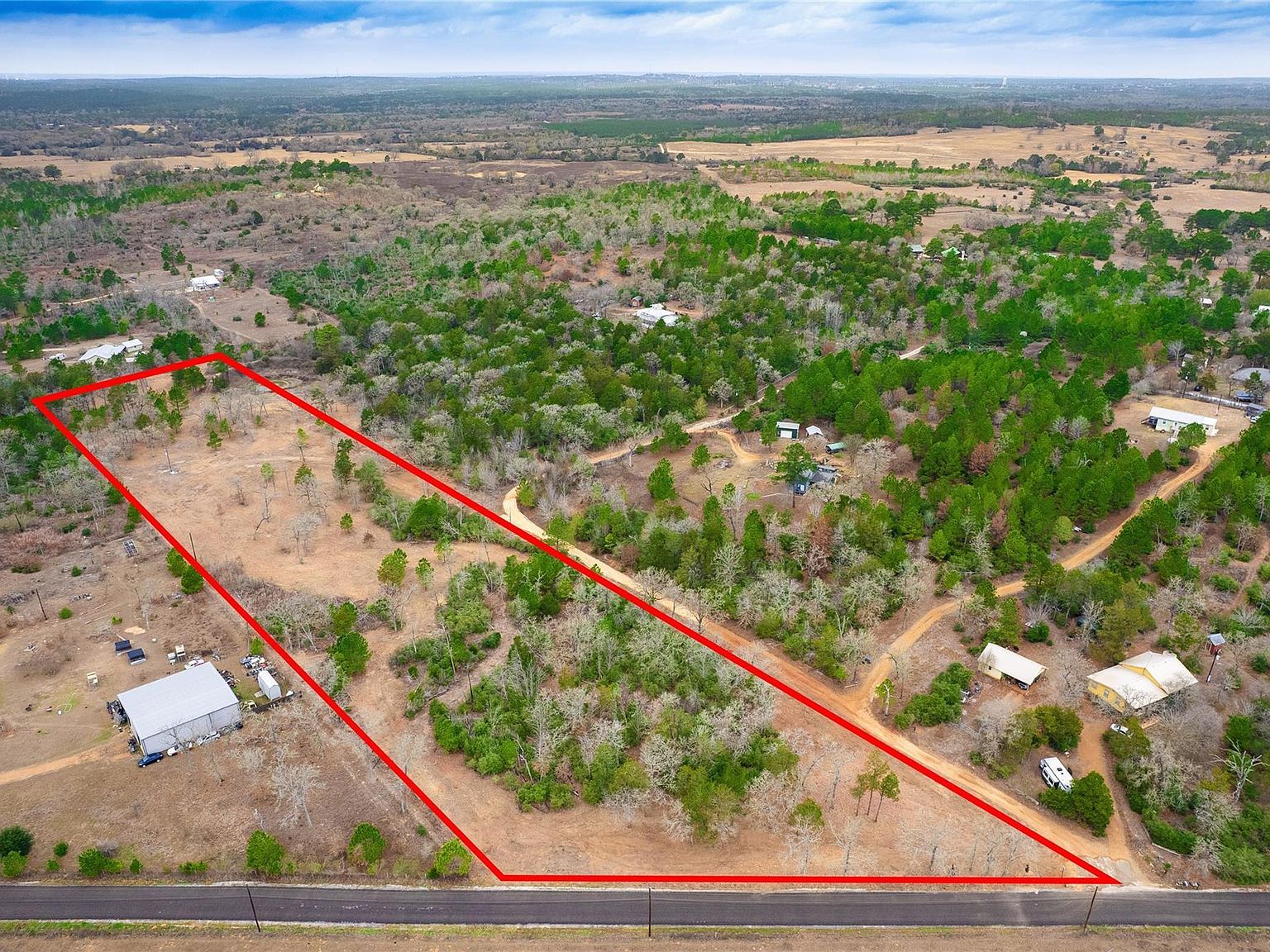 123 Abbey Ln Smithville, TX 78957 - Thumbnail 3