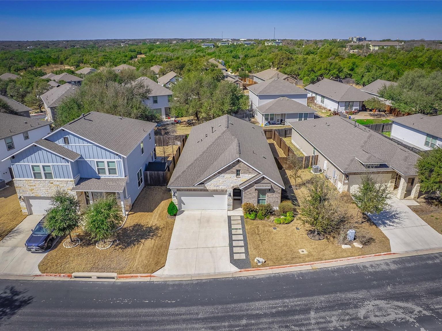 817 Olive Creek Dr #70 Georgetown, TX 78633 - Thumbnail 3