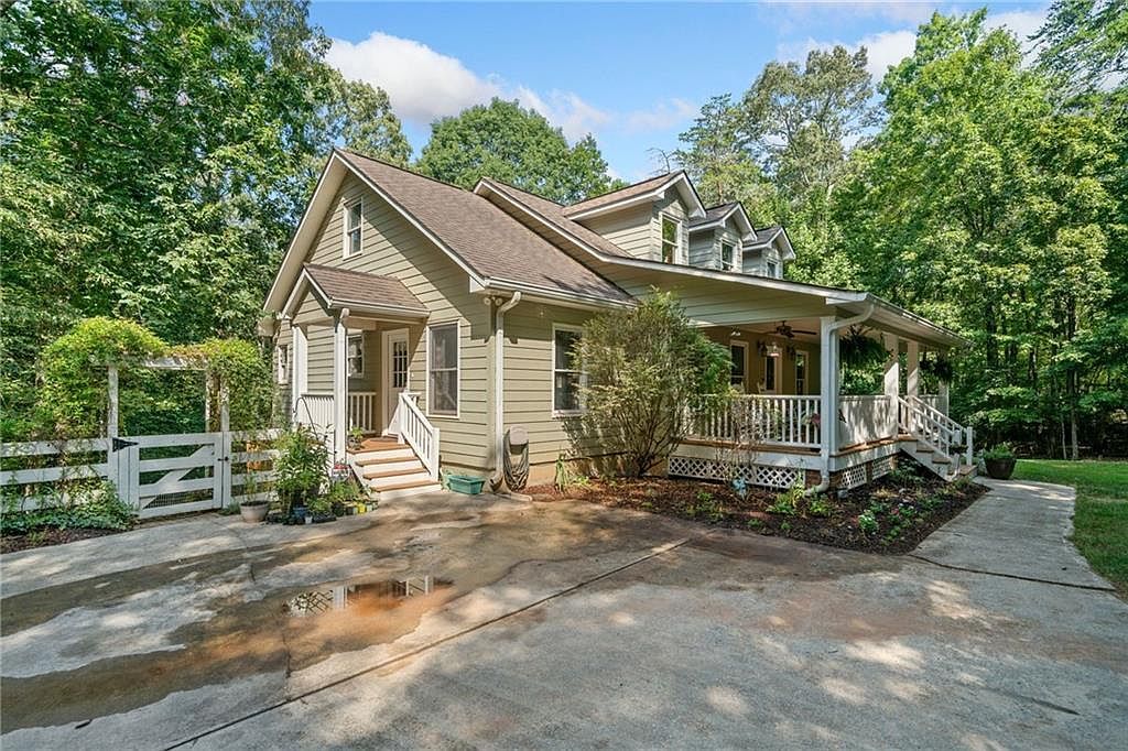 194 Deerfield Dr Dahlonega, GA 30533 - Thumbnail 3