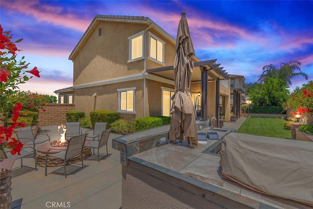 7543 Summer Day Dr Corona, CA 92883 - Thumbnail 3