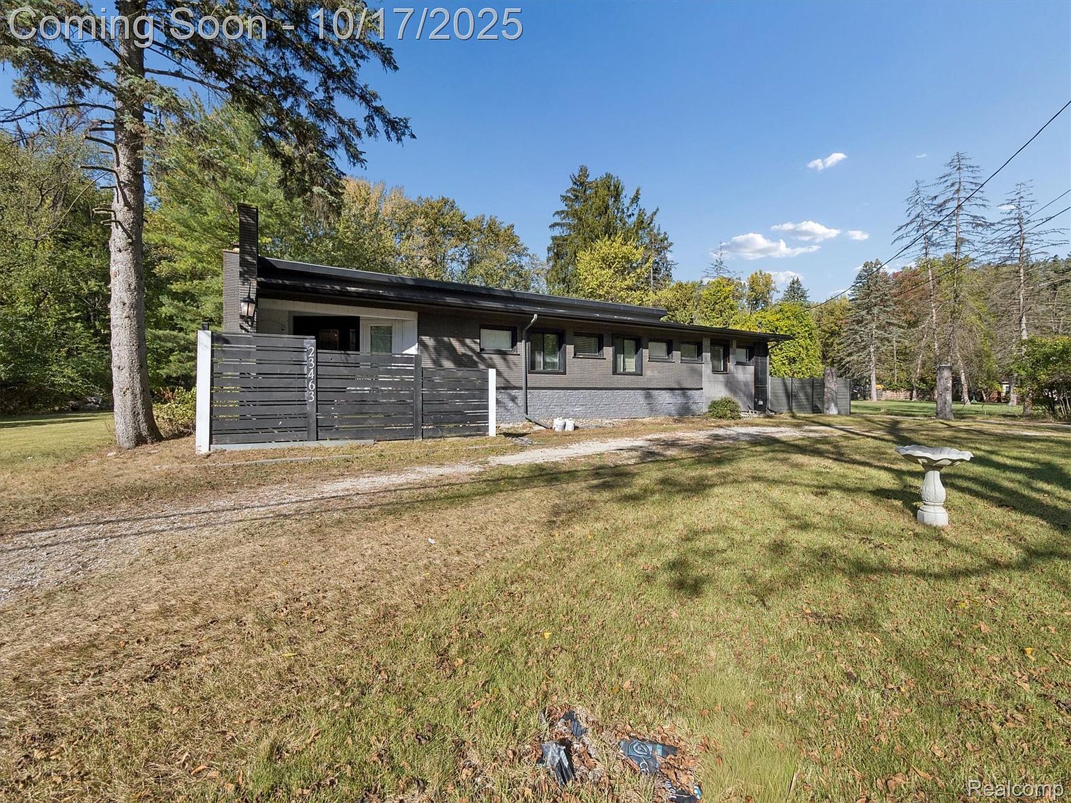 23463 Berg Rd Southfield, MI 48033 - Thumbnail 3