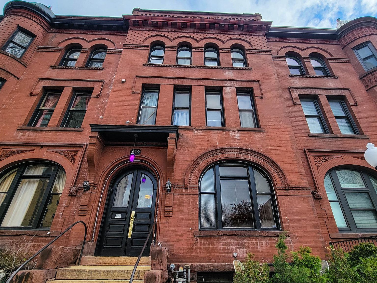 620 9th St S Minneapolis, MN 55404 - Thumbnail 3