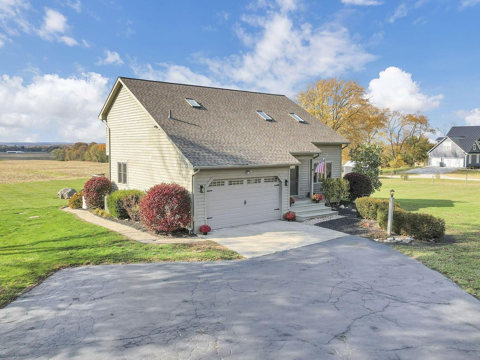 12171 Shell Beach Rd NE Thornville, OH 43076 - Thumbnail 3