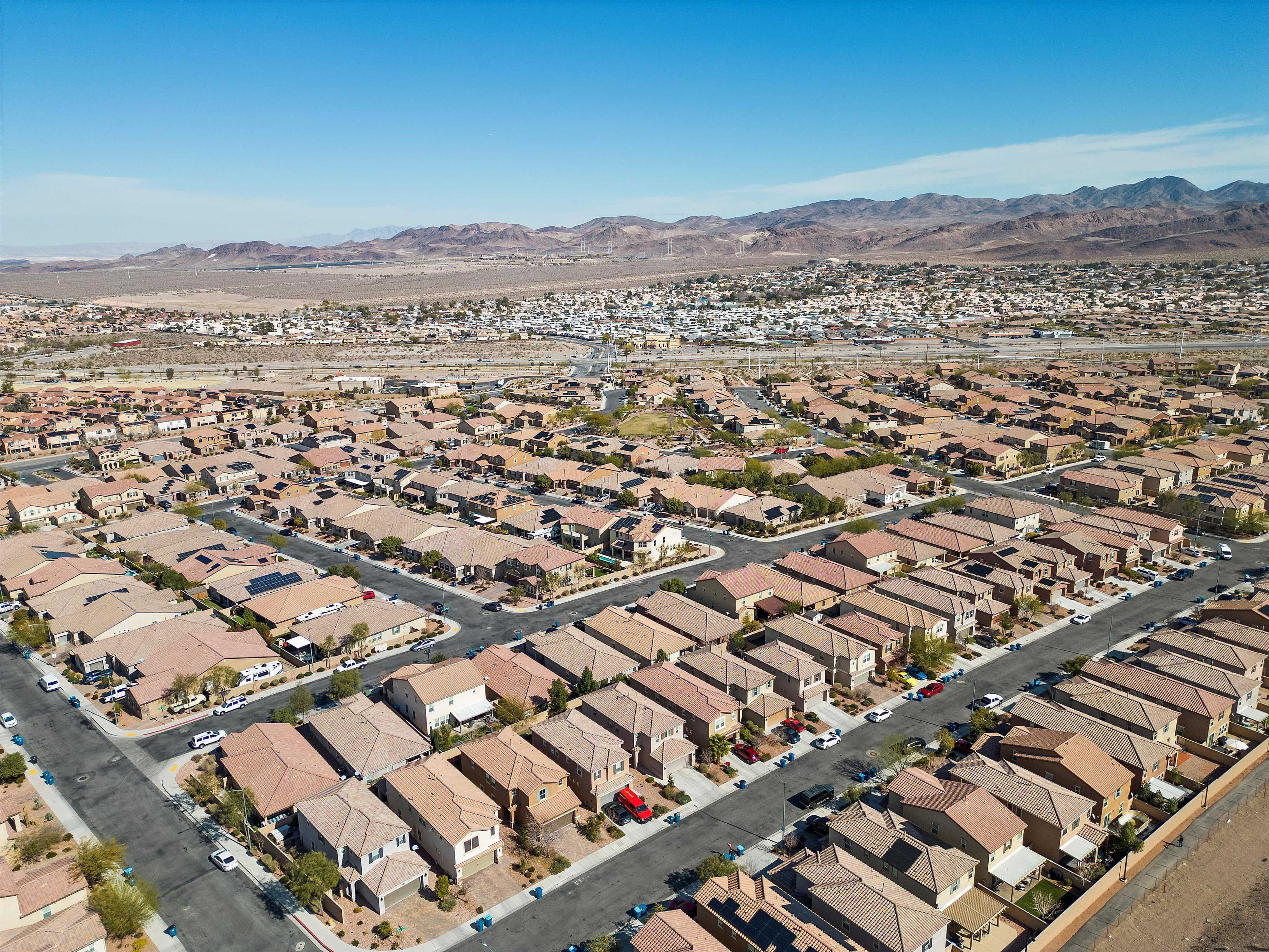 894 Harbor Avenue, Henderson, NV, USA, 89002 - Thumbnail 3