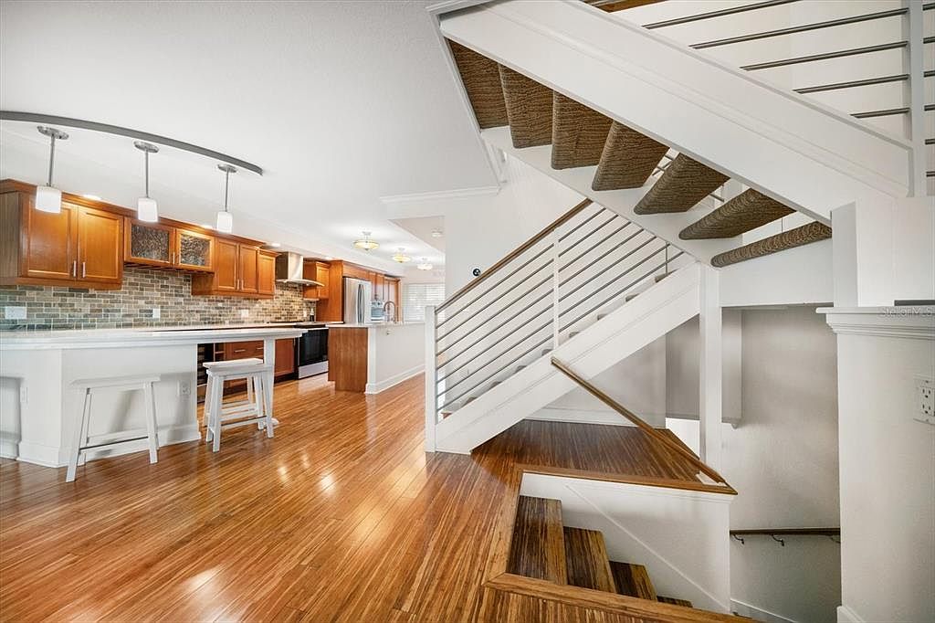 119 Marina Del Rey Ct Clearwater, FL 33767 - Thumbnail 3