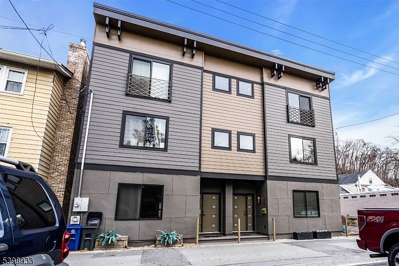 10 McCreadys Aly Lambertville, NJ 08530 - Thumbnail 3