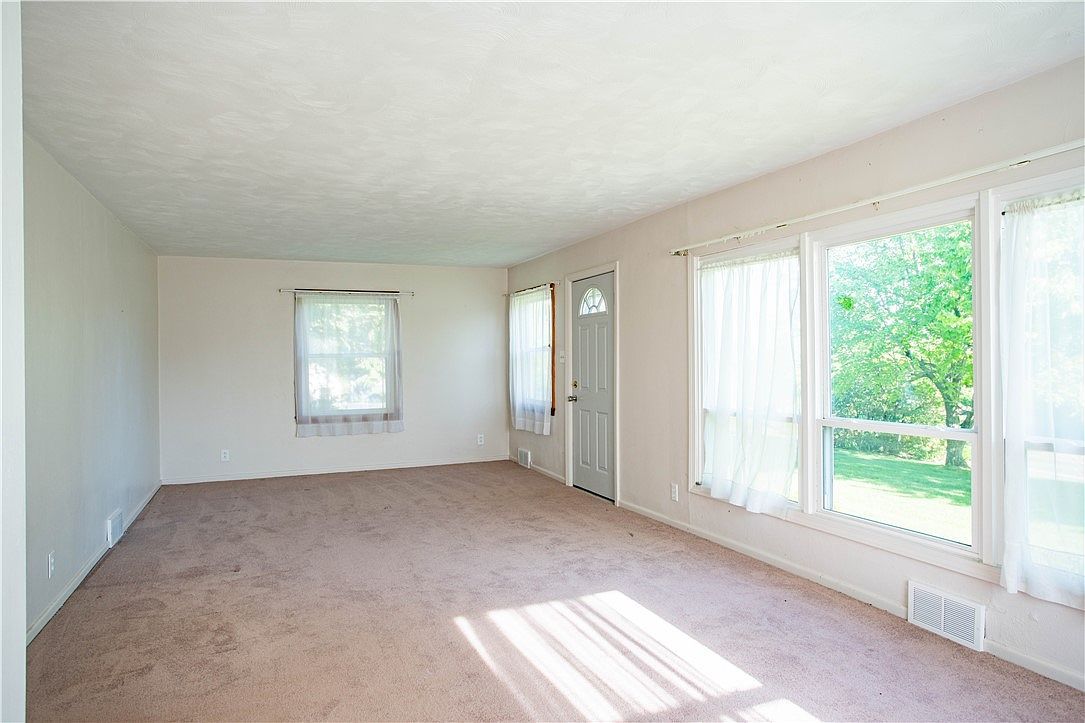 3170 Dutch Ridge Rd Beaver, PA 15009 - Thumbnail 3