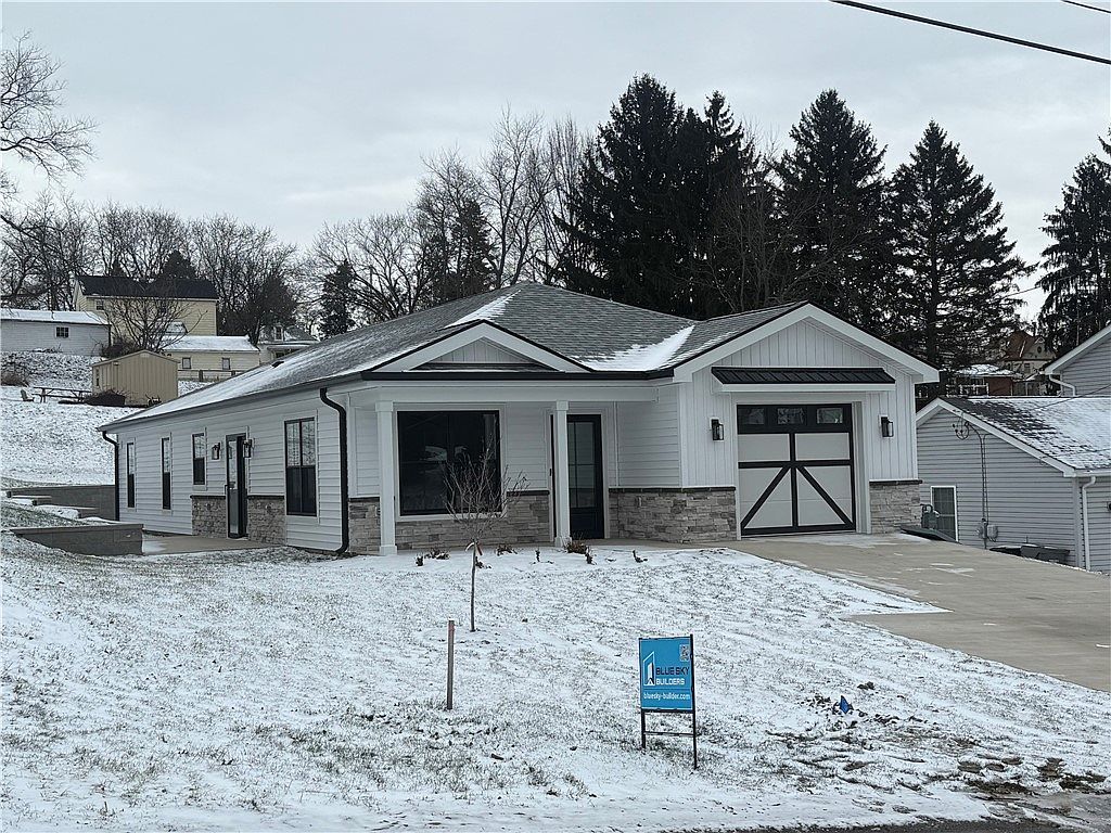 1820 W 11th St Beaver Falls, PA 15010 - Thumbnail 3