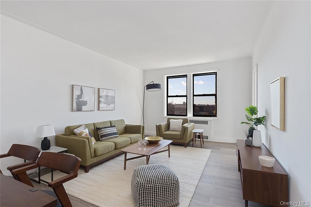 4035 Ithaca St APT 6F Elmhurst, NY 11373 - Thumbnail 3