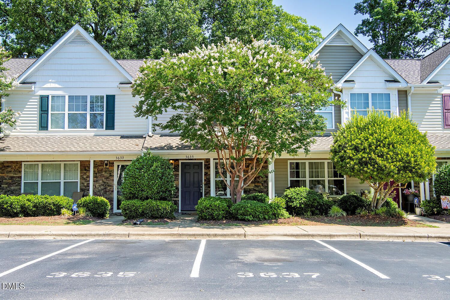 3635 Bison Hill Ln Raleigh, NC 27604 - Thumbnail 3