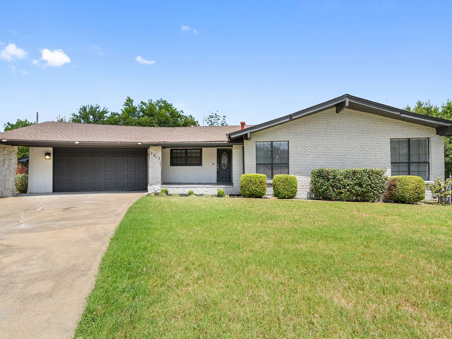 5913 Cynthia Cir North Richland Hills, TX 76117 - Thumbnail 3