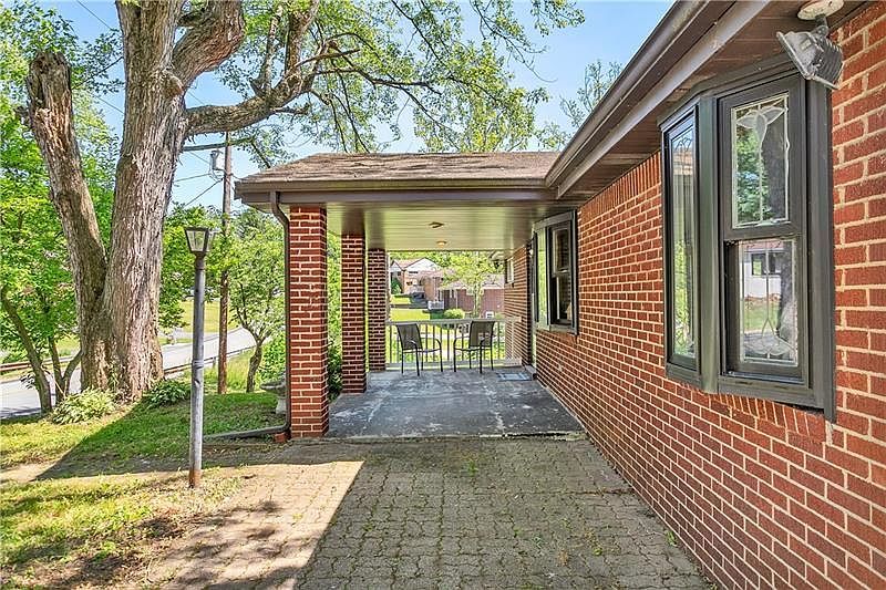 9830 Don Dr Irwin, PA 15642 - Thumbnail 3