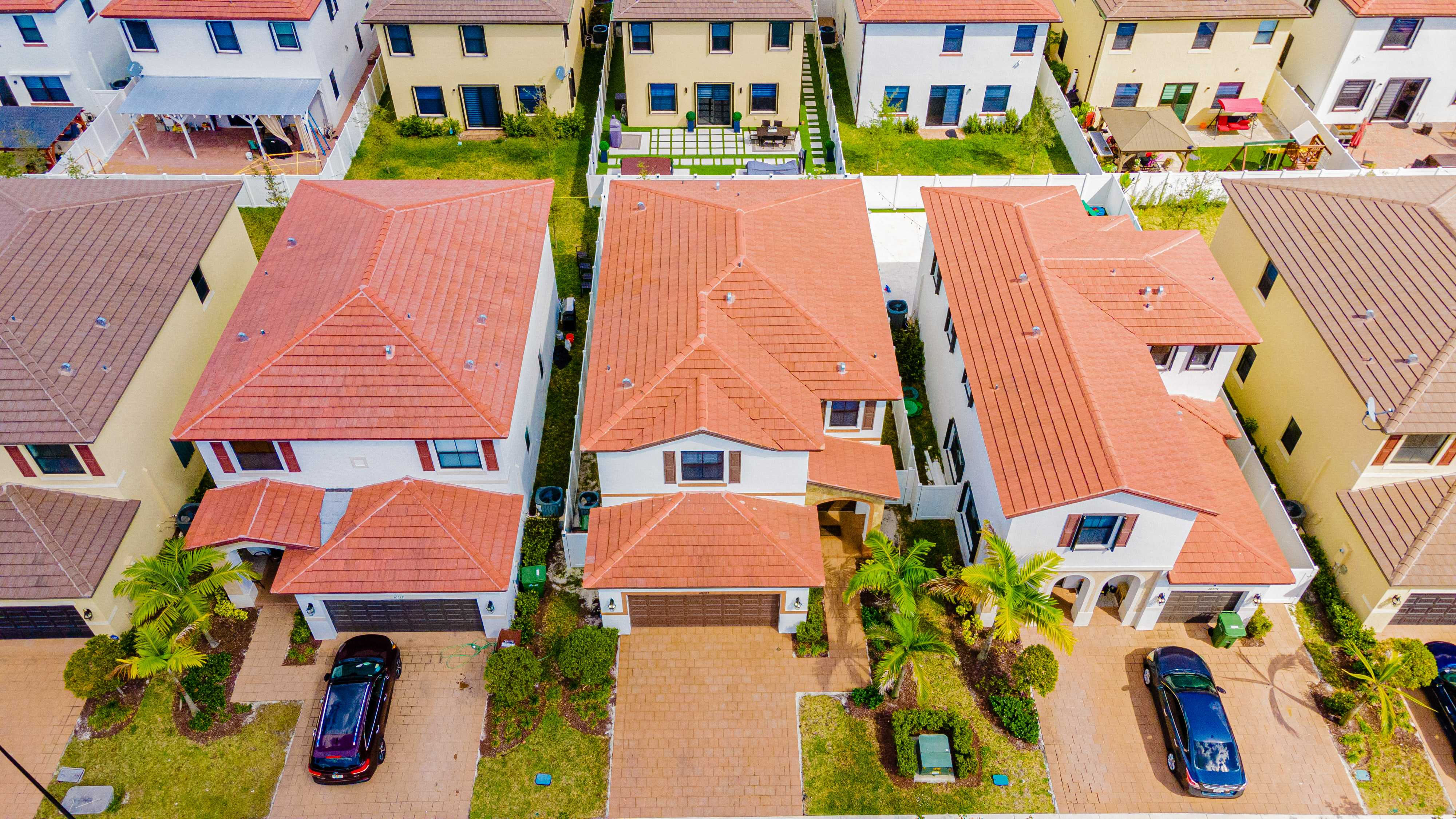 10603 West 35th Way, Hialeah, FL, USA, 33018 - Thumbnail 3