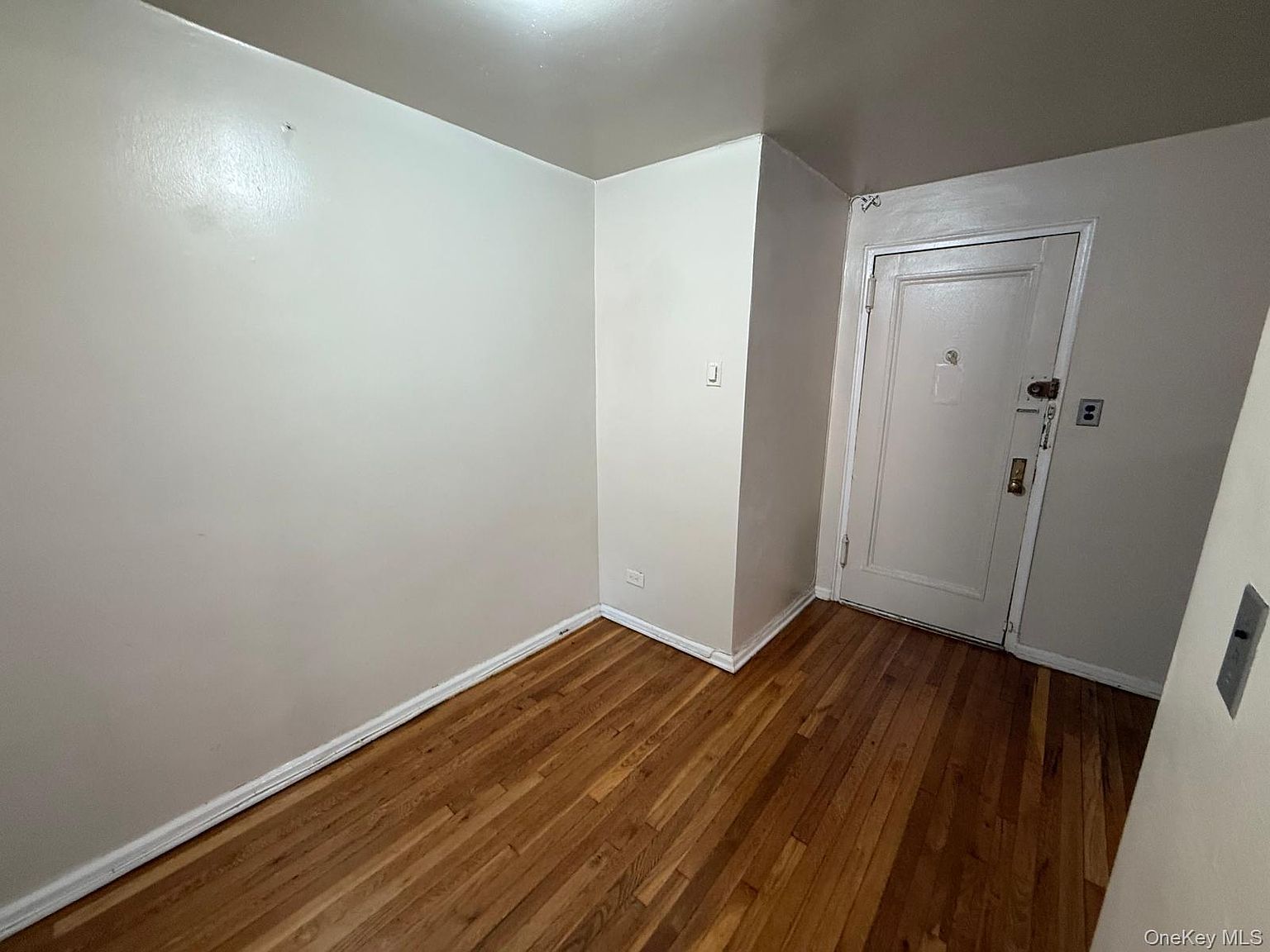 3231 Barker Ave APT 2A Bronx, NY 10467 - Thumbnail 3
