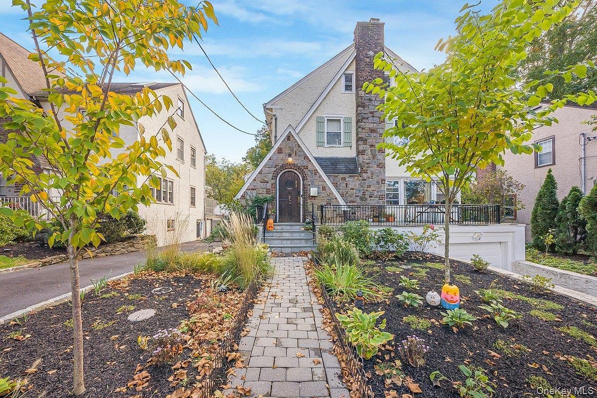 22 Palmer Ave Mount Vernon, NY 10552 - Thumbnail 3