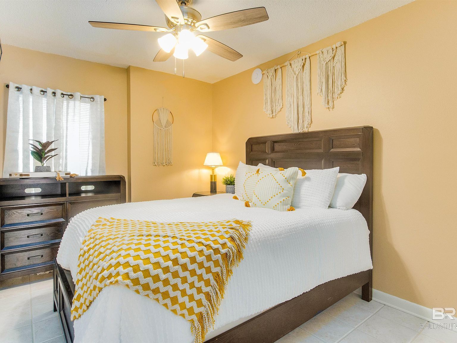 939 W Beach Blvd APT 303 Gulf Shores, AL 36542 - Thumbnail 3